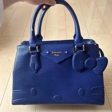 사만사베가 헬로키티 토트백 네이비