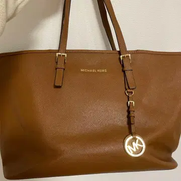 MICHAEL KORS 브라운 토트백