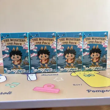 [정품] POPMART ONE PIECE x LABUBU 피규어