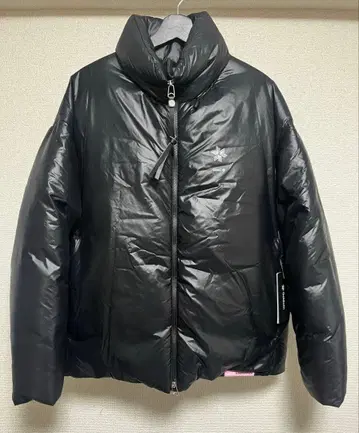 미사용 새상품 OAMC GOLDWIN 사이즈 2 블랙 다운 자켓