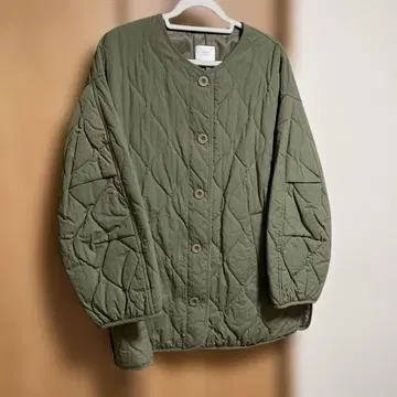 LOWRYS FARM 퀼팅 자켓 올리브 그린