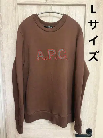 A.P.C. 맨투맨