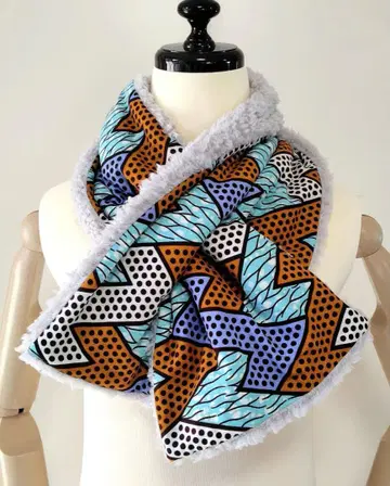 아프리카 원단 퍼, 펀칭 머플러 [겨자 브라운 x 스카이블루 지그재그]