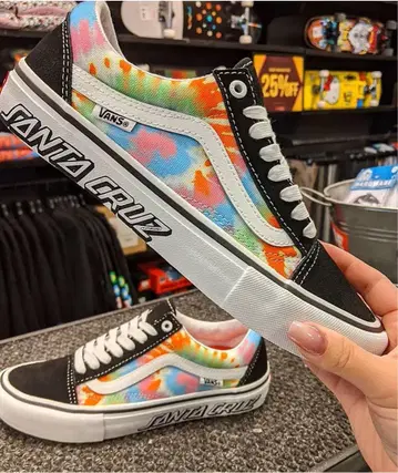 VANS SANTA CRUZ 컬러풀 스니커즈