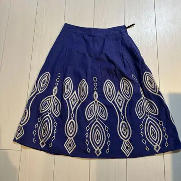 조르주 레쉬 자수 플레어 스커트 (34) 퍼플