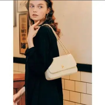 2Way 퀼팅 체인 백 화이트