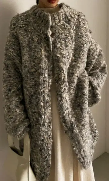 [ 미착용 ] AMERI FUNNY YARN KNIT JACKET