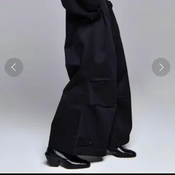 [ 완판템 ] 아들러 3턱 와이드 팬츠 하카마 팬츠 블랙