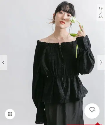 어반 리서치 2wey 오프숄더 블라우스