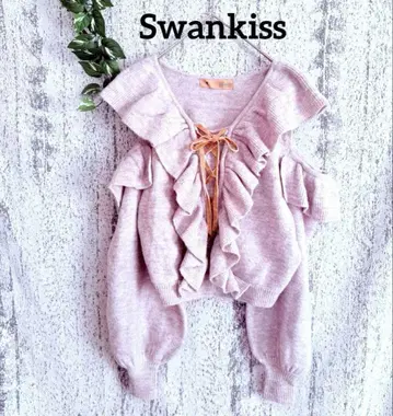 [ Swankiss ] 귀여운 여성용 니트 스웨터 오프숄더 리본