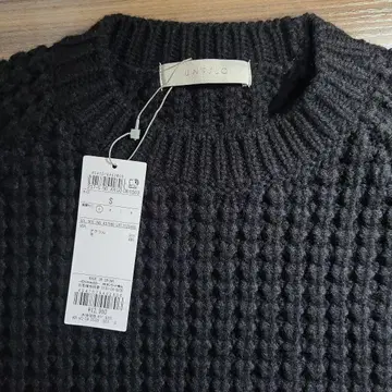 UNFILO 블랙 니트 스웨터 S