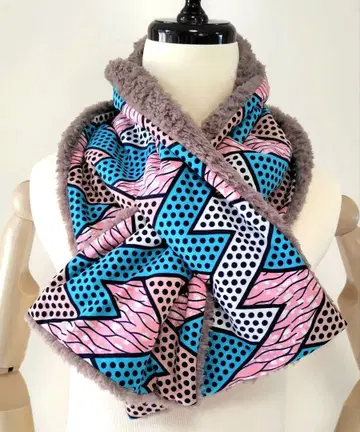 아프리카 천 퍼, 펀칭식 머플러 [ 핑크 x 스카이블루 지그재그 ]