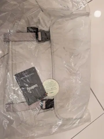 새상품 Bellroy Cinch Messenger 12L Oat