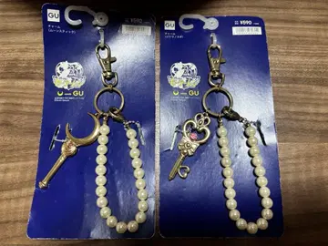 GU 세일러문 콜라보 참 세트