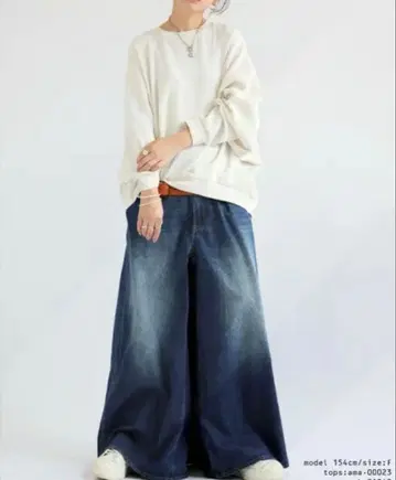 안티카 새상품급 인기 만점 완판템 변형 데님 와이드 팬츠