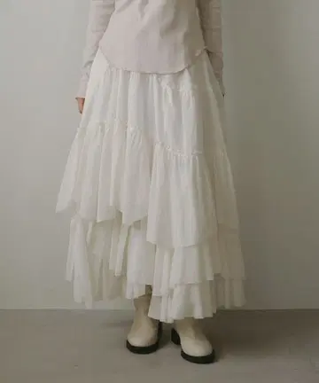 [ 새상품급 ] CASA FLINE 카사플라인 티어드 롱 스커트