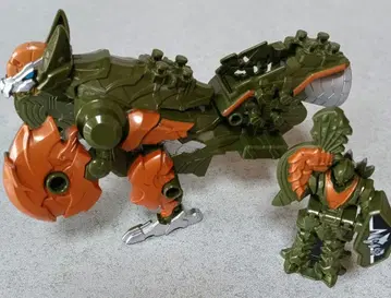 기사룡전대 류소우저 기사룡 시리즈 10 DX 파키가루