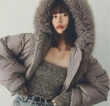 스나이델 후드 퍼 숏 다운