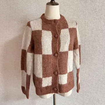 VILA/체크 무늬 니트 가디건 브라운 x 화이트 북유럽 EU XS