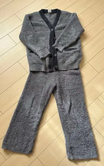 젤라또피케 룸웨어 세트 그레이