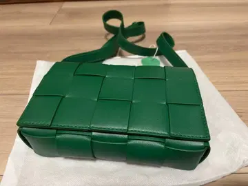 그린 가죽 뜨개질 숄더백