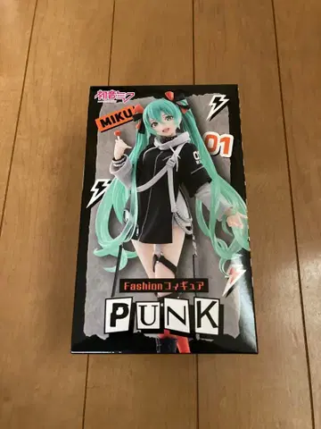 [ 미개봉 ] 하츠네 미쿠 PUNK FASHION 피규어