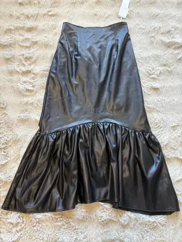 러그나문 인조 가죽 머메이드 스커트 S