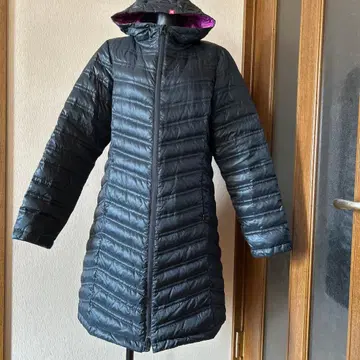 FILA 후드 부착 다운 롱 코트