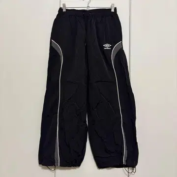 [ 새상품급 ] UMBRO 엄브로 트랙 팬츠 블랙 M 사이즈