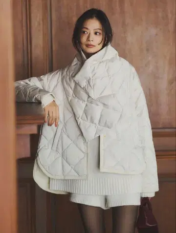 아뉴앙스 스톨 세트 미들 다운 아이보리