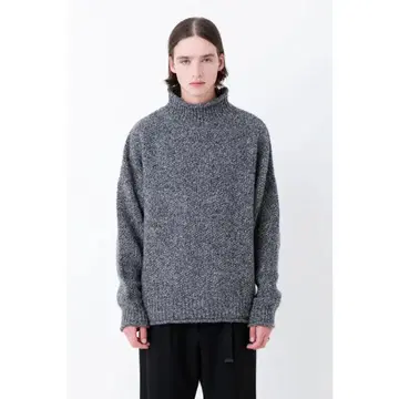 victim 하이넥 빅 니트 로우 게이지 M 스웨터