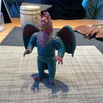 히드라 소프트 비닐 인형