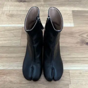 VACANCY 타비 부츠