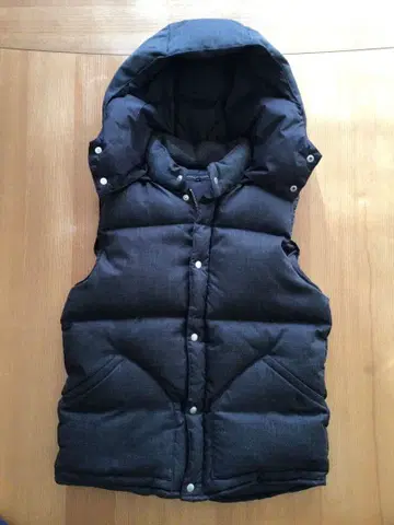 후드 부착 다크 그레이 다운 베스트 w 지퍼 SHIPS