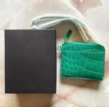 L자 지퍼 미니 지갑 터콰이즈 크로커다일