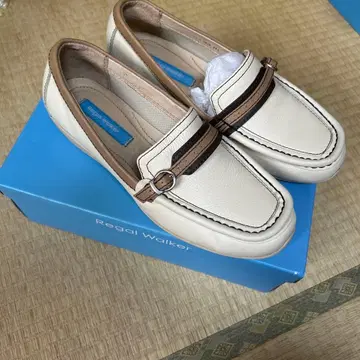 Regal Walker 아이보리 로퍼 ( 새상품 ) 참조