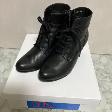 블랙 숏부츠 Yukiko KImijima