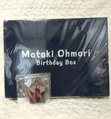 오오모리 모토키 벌스데이 Box 쿠시시키 아크릴 스탠드 세트