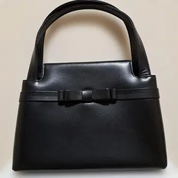 kitammura 블랙 가죽 핸드백 리본 포함 세로 17 x 가로 24