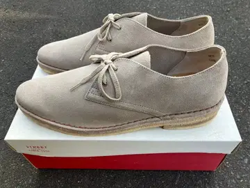 새상품 클락스 POINT BLANK 샌드 스웨이드 UK7.5 26.5cm