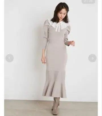 snidel 플리츠 카라 니트 원피스