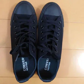 CONVERSE NEXSTAR 블랙 스니커즈