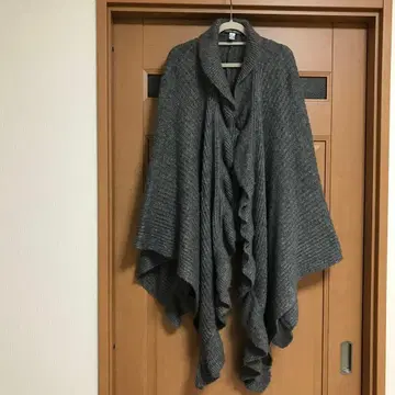 로라 애슐리 프릴 대형 스톨