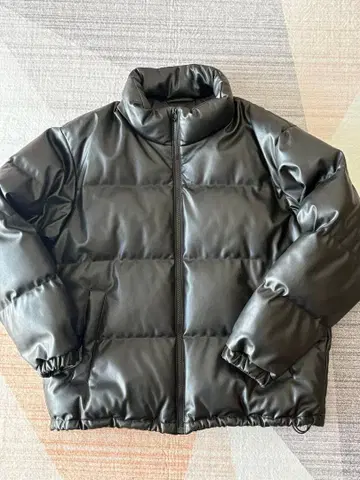 GU 히트 패딩 인조 가죽 블루종