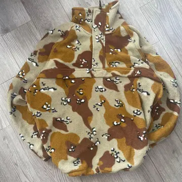 ANCESTRESS NORTH SEA fleece 카모