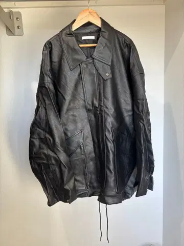 WYM 페이크 레더 자켓 M 사이즈