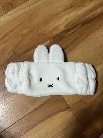 토끼 귀 달린 타월 헤어밴드