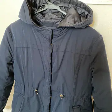 anysis 다운 자켓 M 사이즈