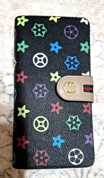 새상품 장지갑 블랙 대용량 패러디 멋스러운 모노그램