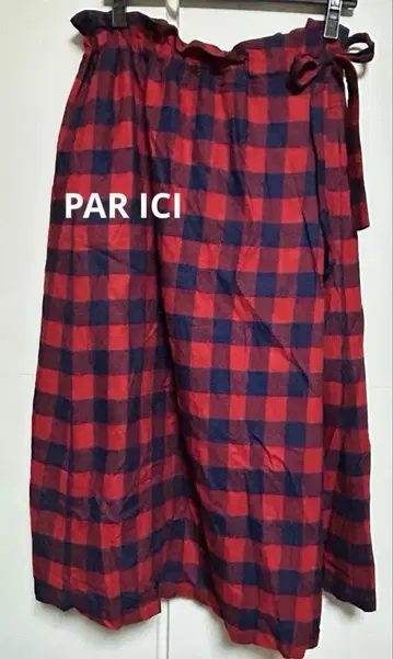 [ 새상품 ] PAR ICI 팰리시 빨간색과 네이비 체크 플레어 스커트